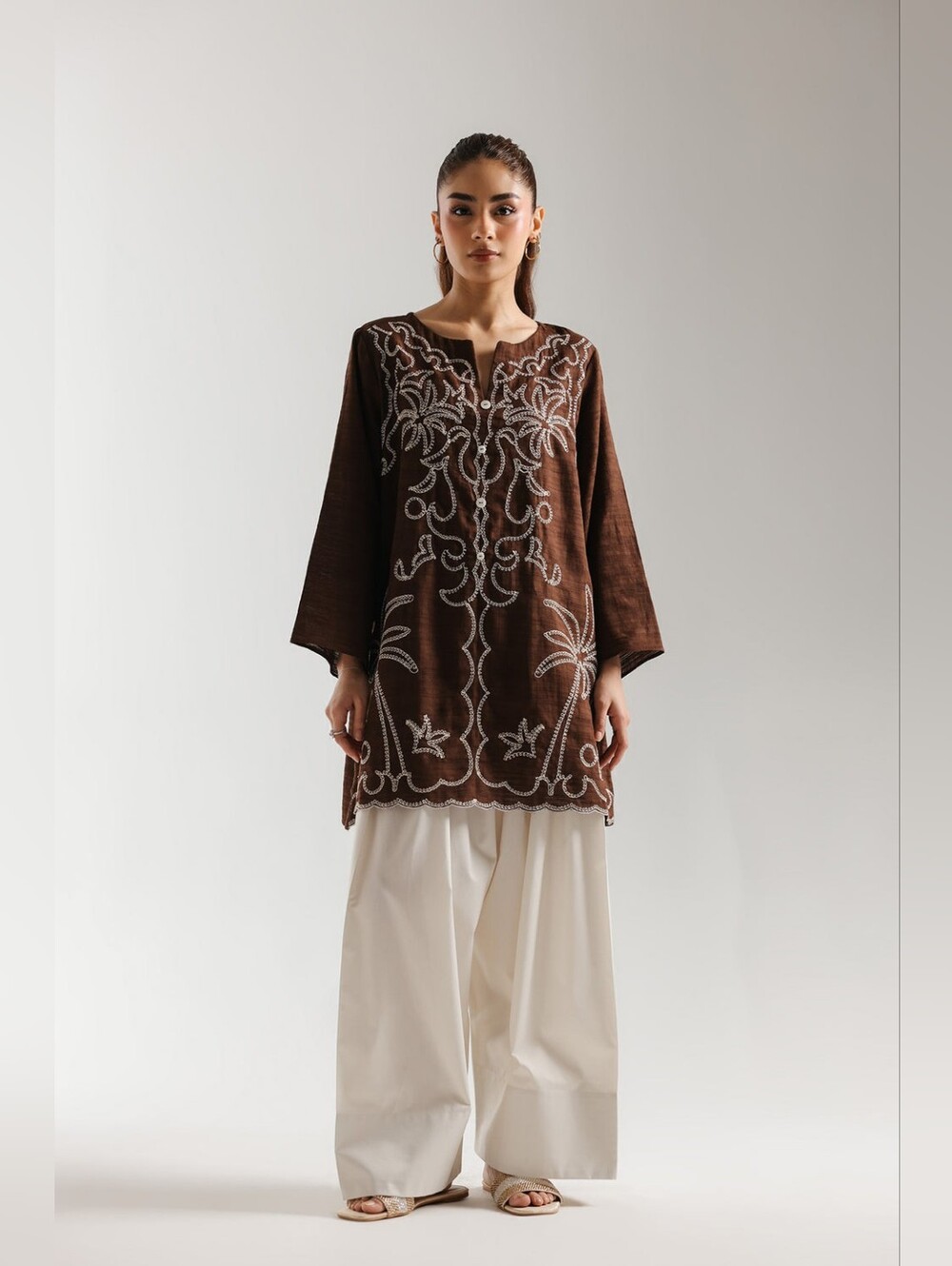 Ethnc Embroidered Tunic